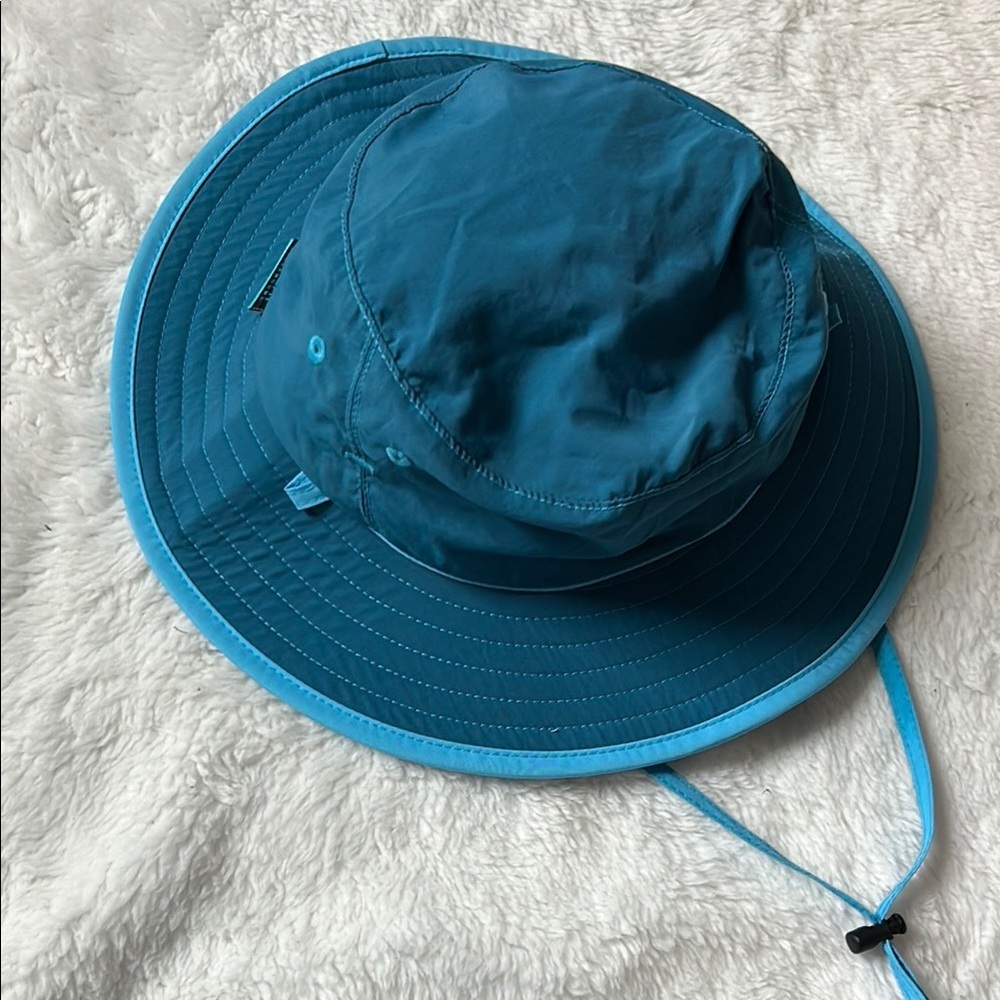 Sunday Afternoon blue Hat